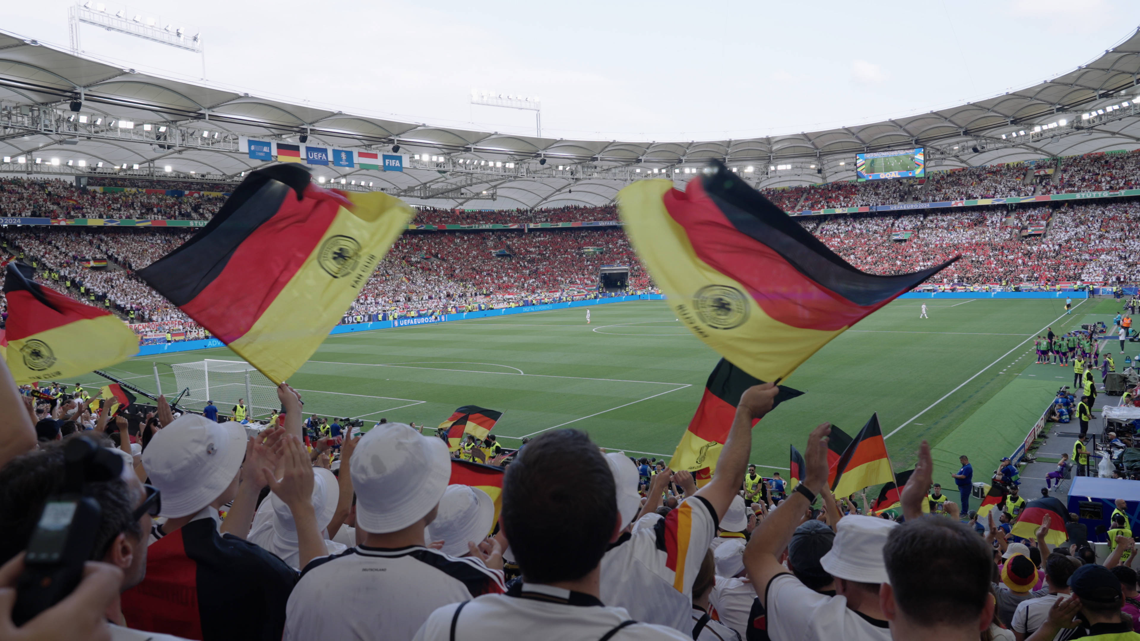 西班牙轻取墨西哥，哈弗茨点燃赛场