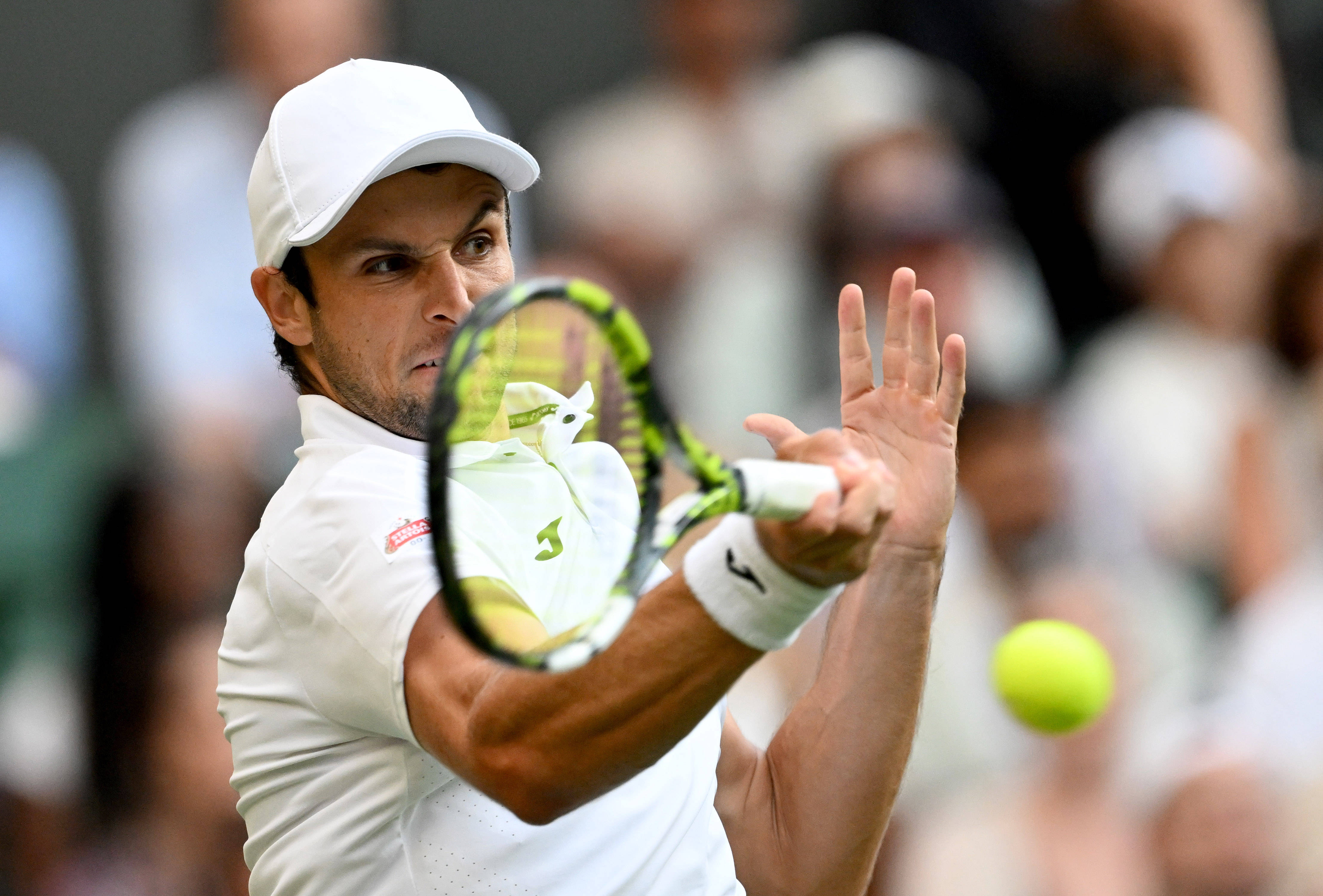 ATP总决赛轻取温网，辛纳关键制胜