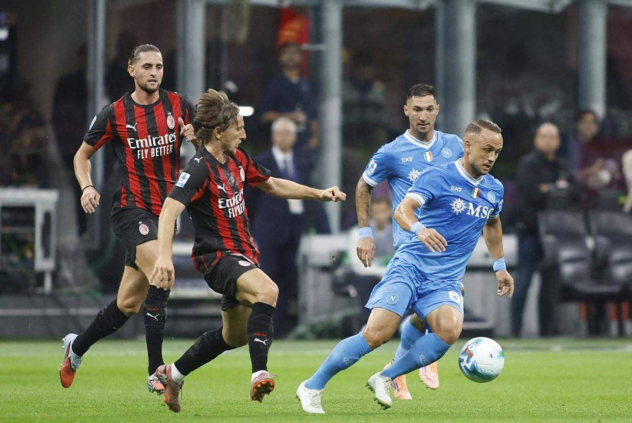 克罗地亚力克尤文，法比尼奥点燃赛场