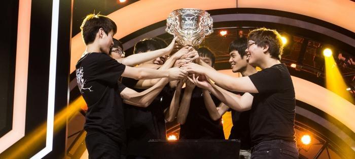 EDG强势TSM,Knight2制霸全场 EDG强势TSM,Knight2制霸全场