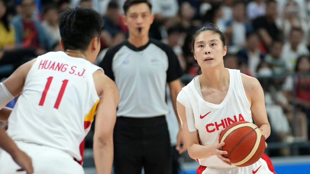 惊心绝杀情绪激荡,球队实至名归入决赛 惊心绝杀情绪激荡,球队实至名归入决赛