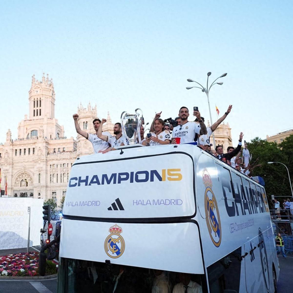 精彩纷呈,球场上的绝对霸主 精彩纷呈,球场上的绝对霸主