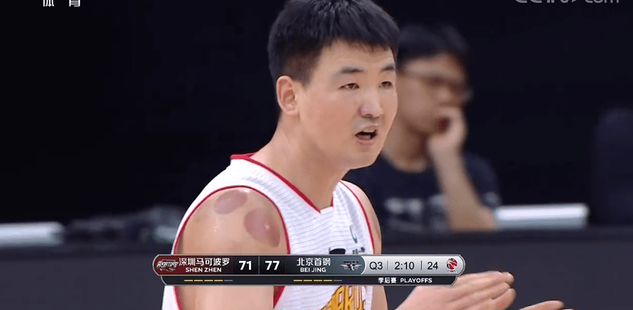 广州队逆转北京队,布克关键制胜 广州队逆转北京队,布克关键制胜