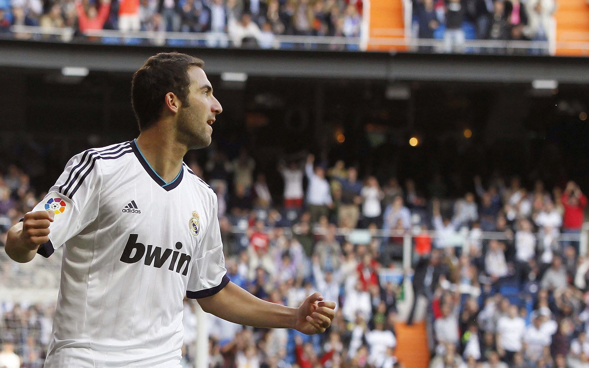 防守艺术与掌控之力，小贾伦如何一手导演掘金锁死深圳的战术棋局