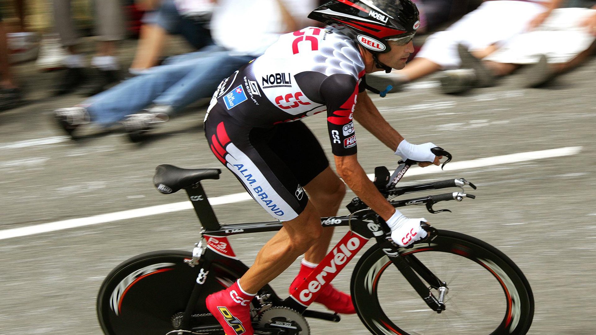 洛城权杖交接夜，英格拉姆关键节点连斩快船，湖人强势晋级宣告新时代